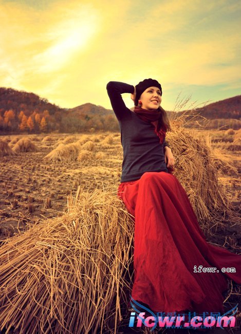 非诚勿扰8号女嘉宾伊人照片