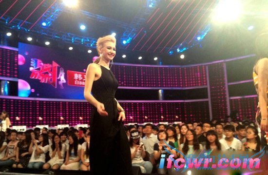 �ǳ�����5��Ů�α��������Ƭ