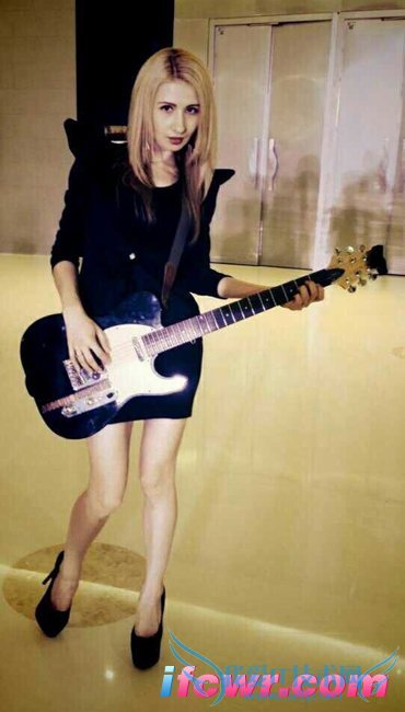 �ǳ�����5��Ů�α��������Ƭ