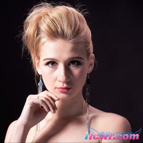 �ǳ�����5��Ů�α��������Ƭ