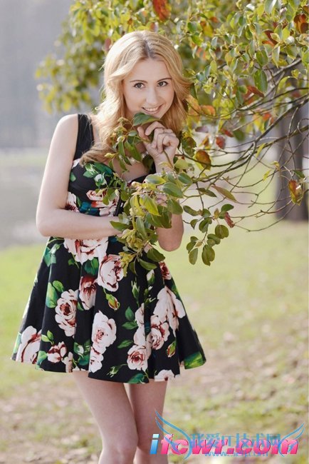 �ǳ�����5��Ů�α��������Ƭ