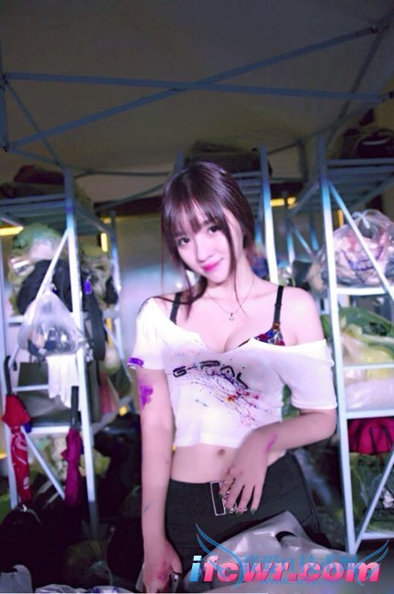 非诚勿扰14号女嘉宾高吉照片