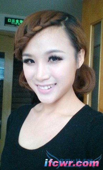 非诚勿扰9号女嘉宾郭思敏照片