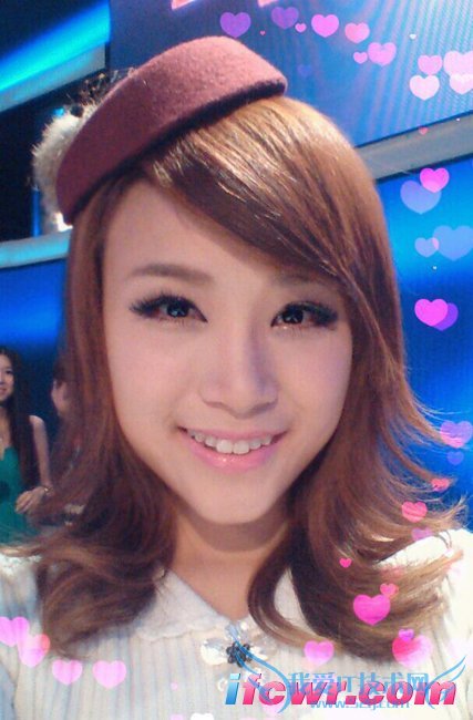 非诚勿扰9号女嘉宾郭思敏照片