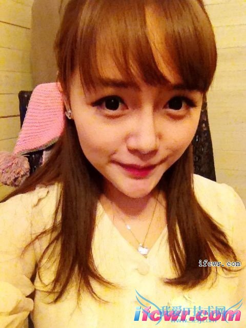 非诚勿扰11号女嘉宾张孟宁照片