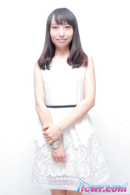 非诚勿扰6号女嘉宾丁静照片