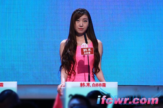 非诚勿扰22号女嘉宾兰静照片