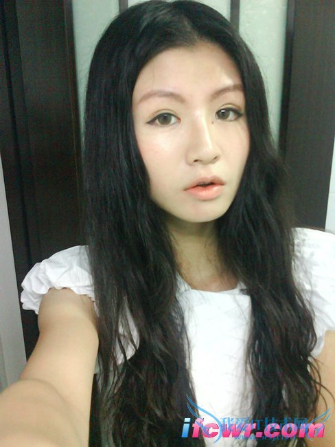 非诚勿扰24号女嘉宾胡小丹照片