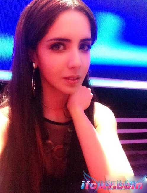 非诚勿扰18号女嘉宾安娜照片