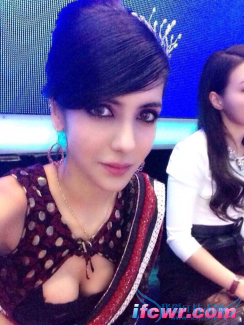 非诚勿扰18号女嘉宾安娜照片