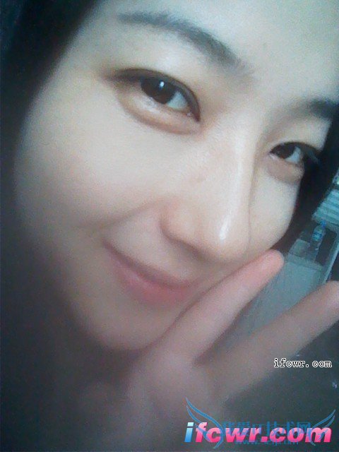 非诚勿扰12号女嘉宾李莉娜照片