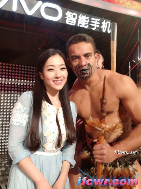 非诚勿扰12号女嘉宾李莉娜照片