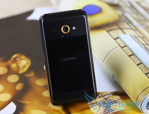 图为 飞利浦W9588