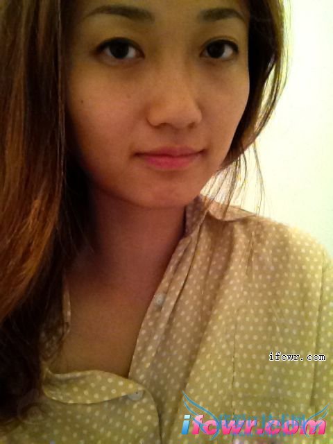 非诚勿扰4号女嘉宾刘瓅照片