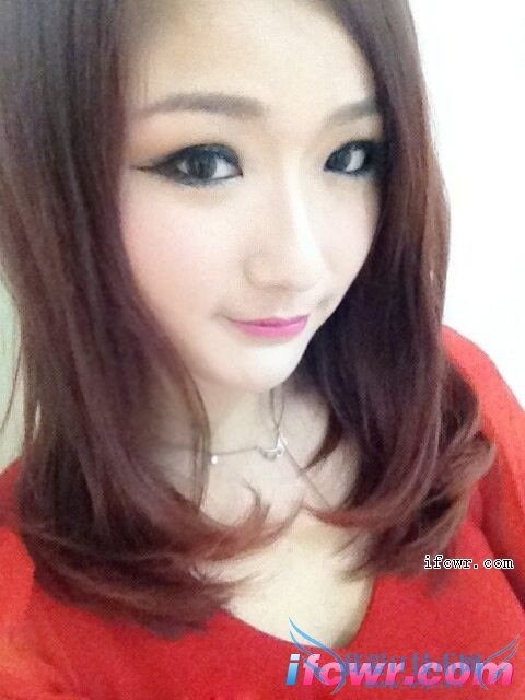 �ǳ�����1��Ů�α������Ƭ