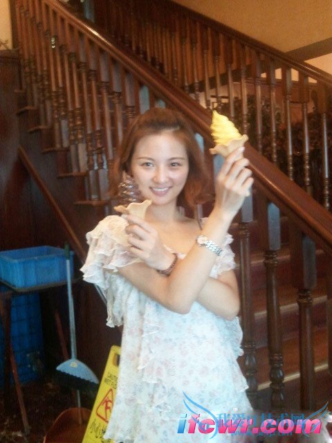 非诚勿扰23号女嘉宾陈璐燕照片