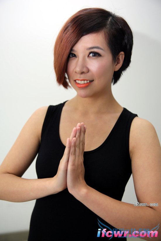 非诚勿扰女嘉宾杨欣韵照片