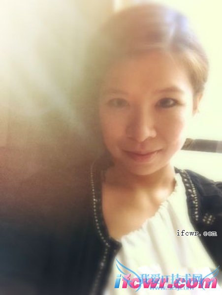 非诚勿扰女嘉宾杨欣韵照片