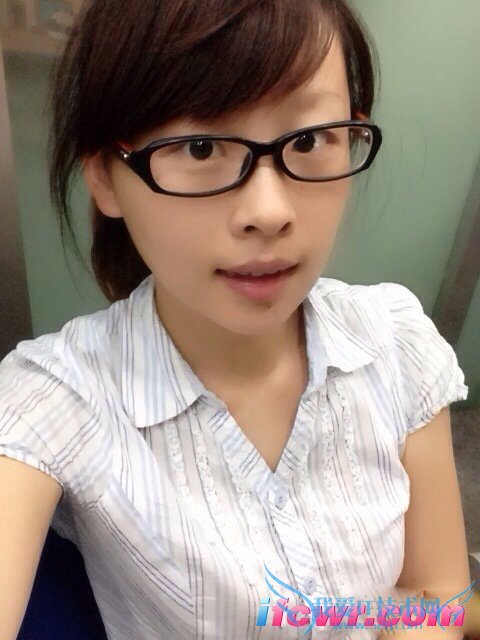 非诚勿扰女嘉宾许宁燕照片