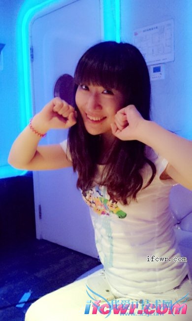 非诚勿扰曹琳梓照片