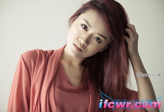 非诚勿扰曹琳梓照片