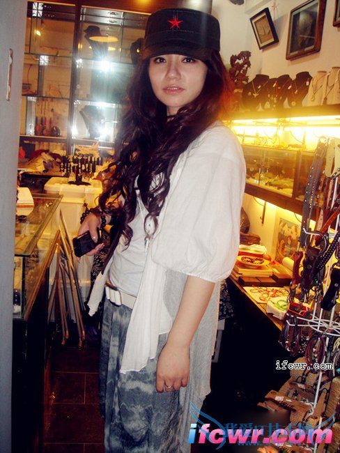 非诚勿扰8号女嘉宾宋伊妮照片