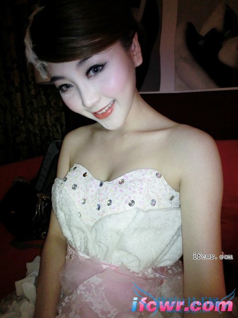 非诚勿扰女嘉宾龚美琪照片