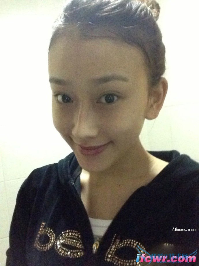 非诚勿扰13号女嘉宾李璐照片