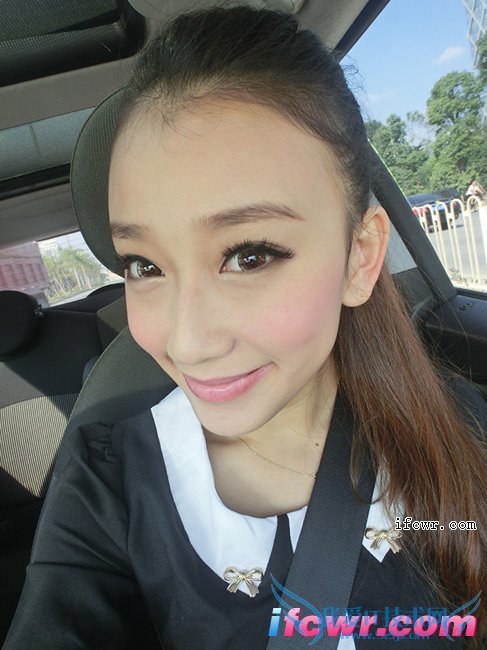 非诚勿扰13号女嘉宾李璐照片