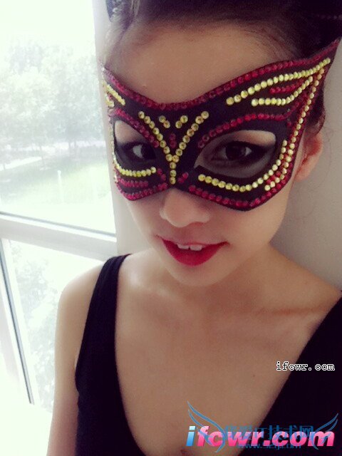 非诚勿扰6号女嘉宾郑雅琼照片