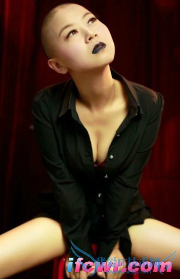 非诚勿扰1号女嘉宾孙黎明照片