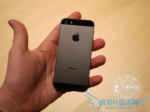 图为:苹果iPhone 5