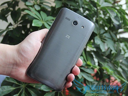 图为 中兴天机Grand SⅡ LTE