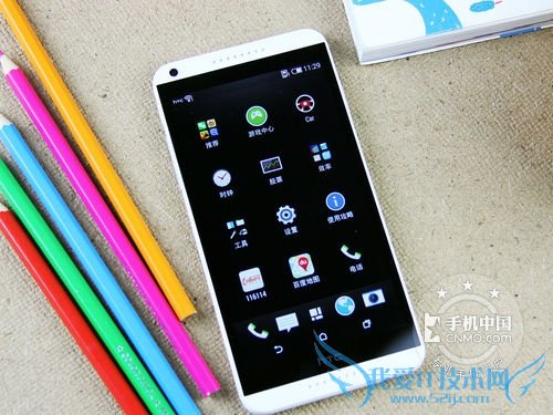 图为 HTC Desire 816W