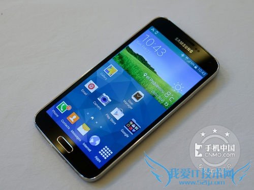 三星Galaxy S5正面