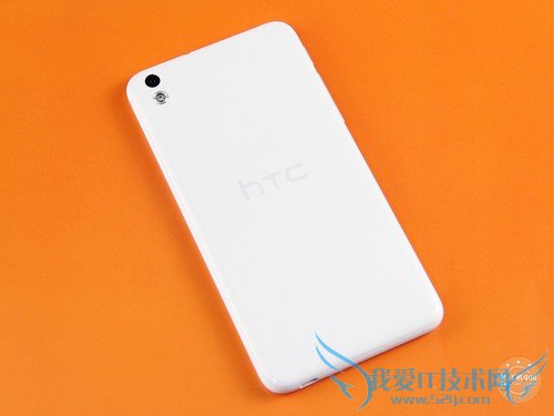 HTC Desire 816背面图