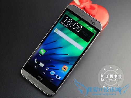 图为:HTC One M8w 正面
