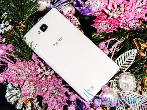 华为荣耀3C背面图