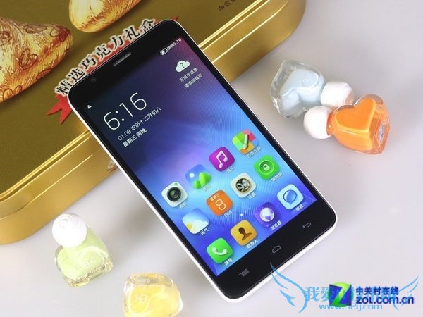 图为 TCL手机么么哒4G