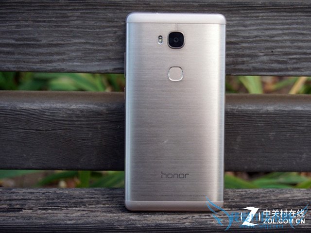 国际大牌涉足千元近期热卖的8款千元机