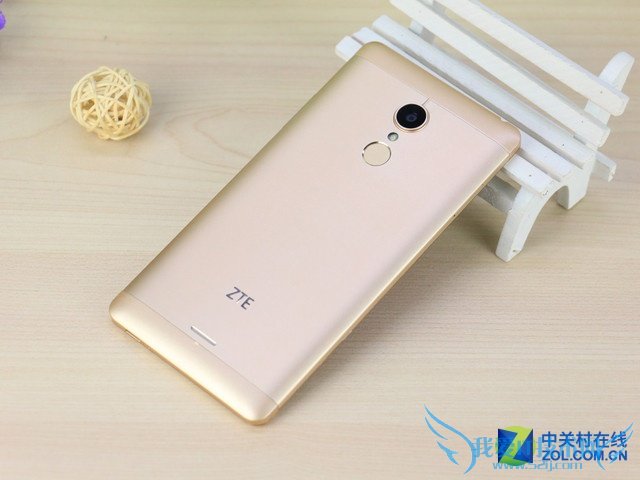 7月新机井喷八款超高人气4G手机盘点