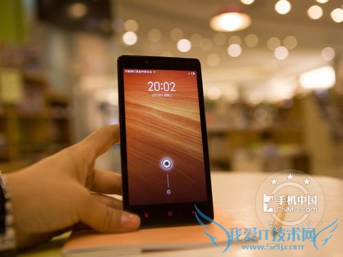 图为 小米 红米NOTE增强版