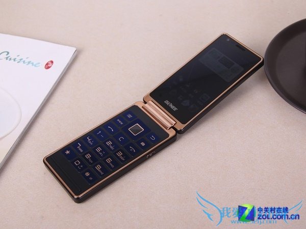 图为 金立天鉴W808