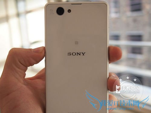 ͼΪ  Xperia Z1 Mini