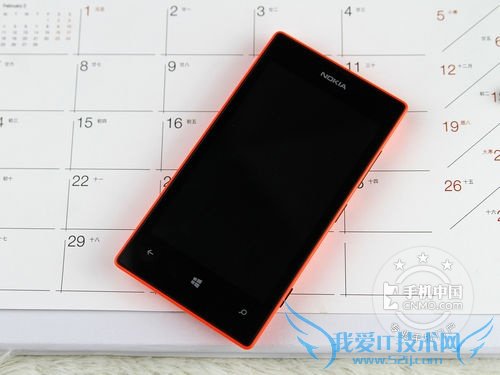 图为:诺基亚 525