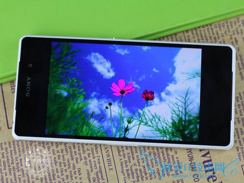 图为 索尼Xperia Z2