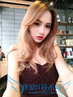 ▲周六的时候在咖啡厅遇到了对手机感兴趣的妹子,后来还要了微信(照片BY一加手机)