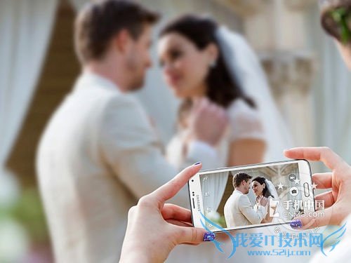 图为:三星GALAXY S5(双四核/国际版)正面