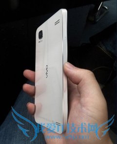 vivo Xplay5Sͼ