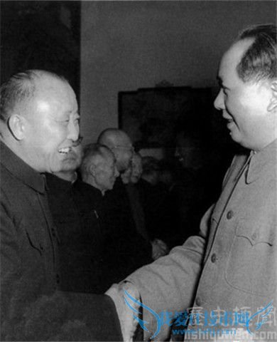 傅作义假投降为国民党当卧底 傅作义的下场 傅作义假投降为国民党当卧底 傅作义的下场